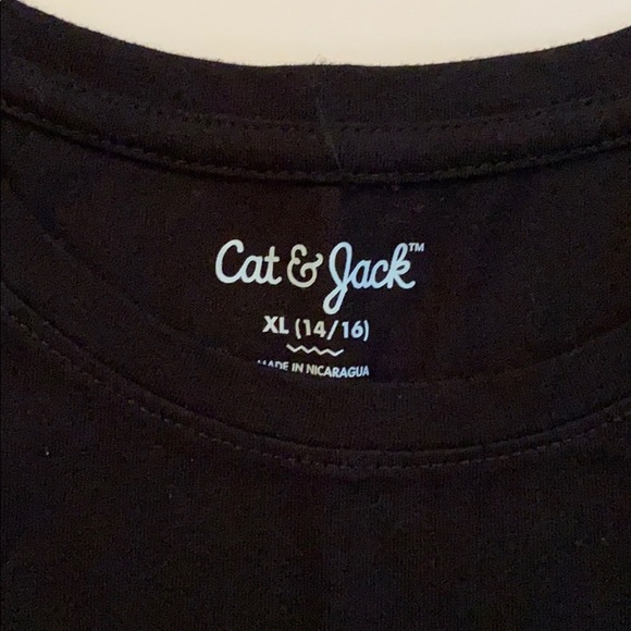 NWOT Cat & Jack Black T-Shirt with Colorful Heart - Picture 3 of 3